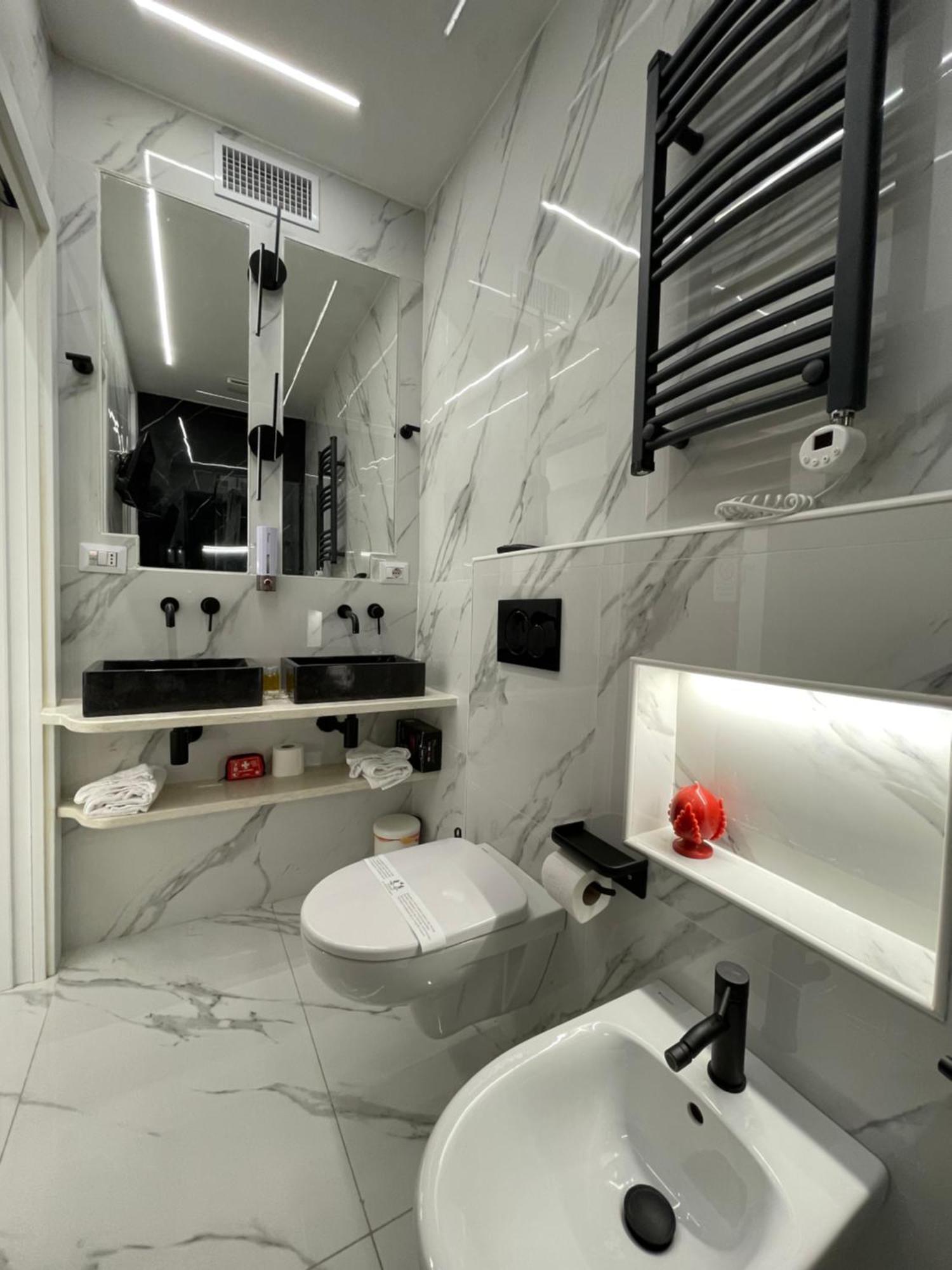 Luxury 6 Al Duomo Di Parma Lejlighed Eksteriør billede